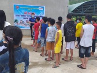 Nông Sơn tổ chức dạy bơi lội cho học sinh