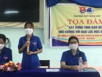 Đoàn trường THPT Nông Sơn tọa đàm về xây dựng tình bạn đẹp- nói không với bạo lực học đường