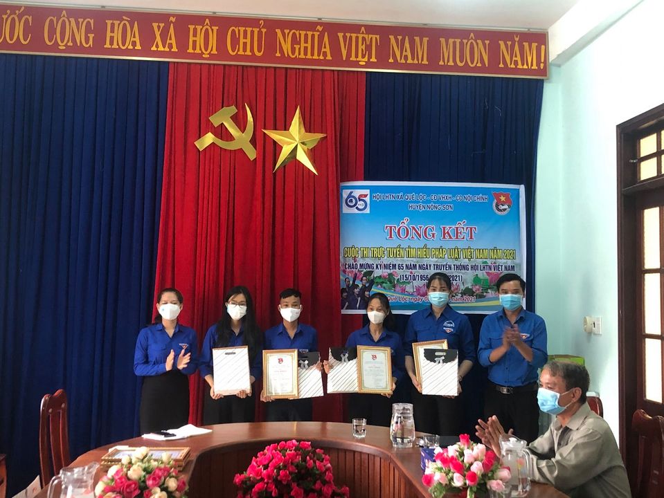 Quế Lộc tổng kết và trao giải Hội thi trực tuyến “Tìm hiểu pháp luật Việt Nam” năm 2021