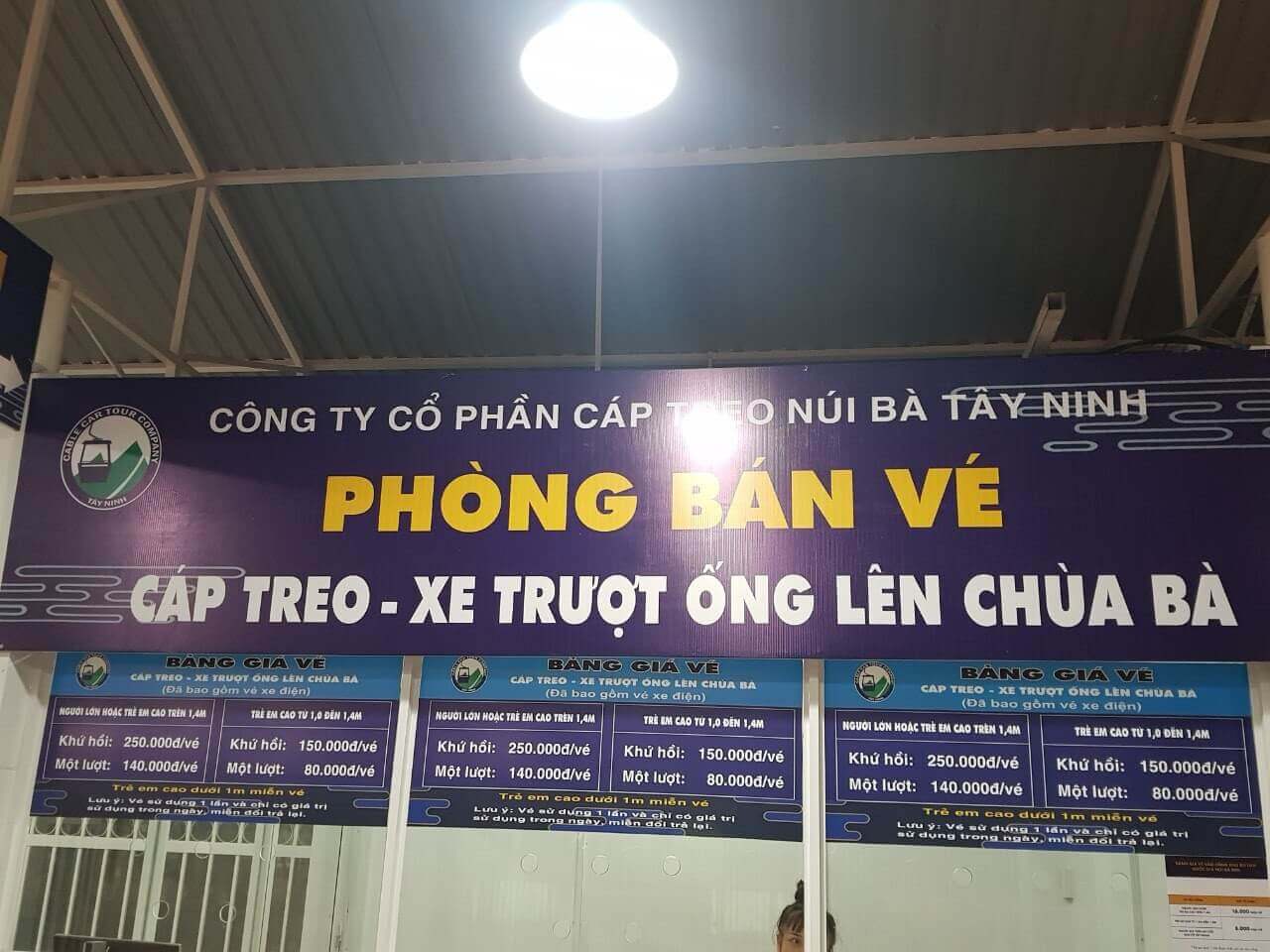 Giá vé cáp treo núi Bà Đen mới nhất