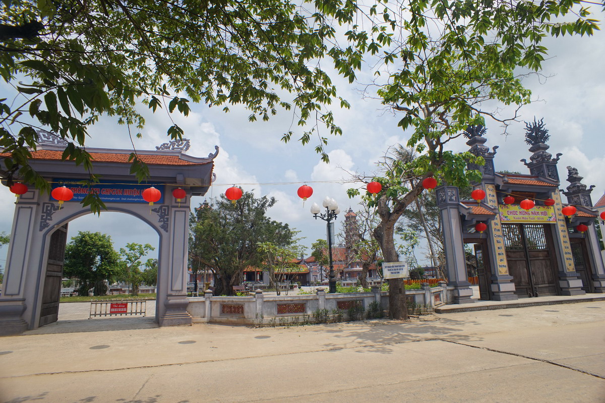 chùa Hoằng Phúc