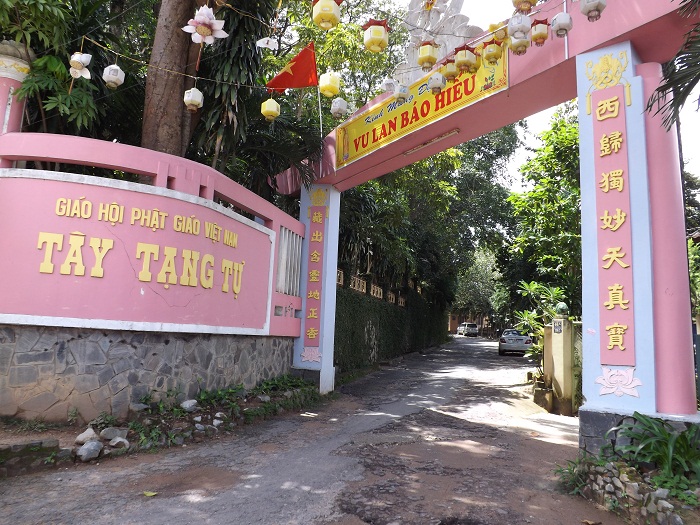 chùa tây tạng thích quảng đức chánh nghĩa thủ dầu một bình dương
