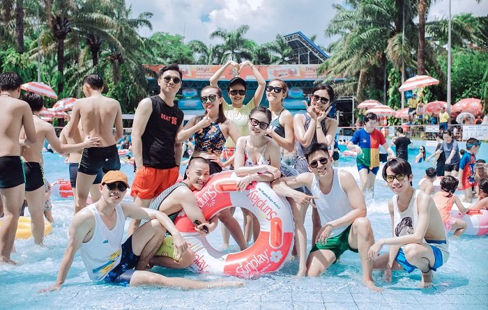 Vui chơi giải trí tại công veien nước đầm sen và giá vé vào cổng