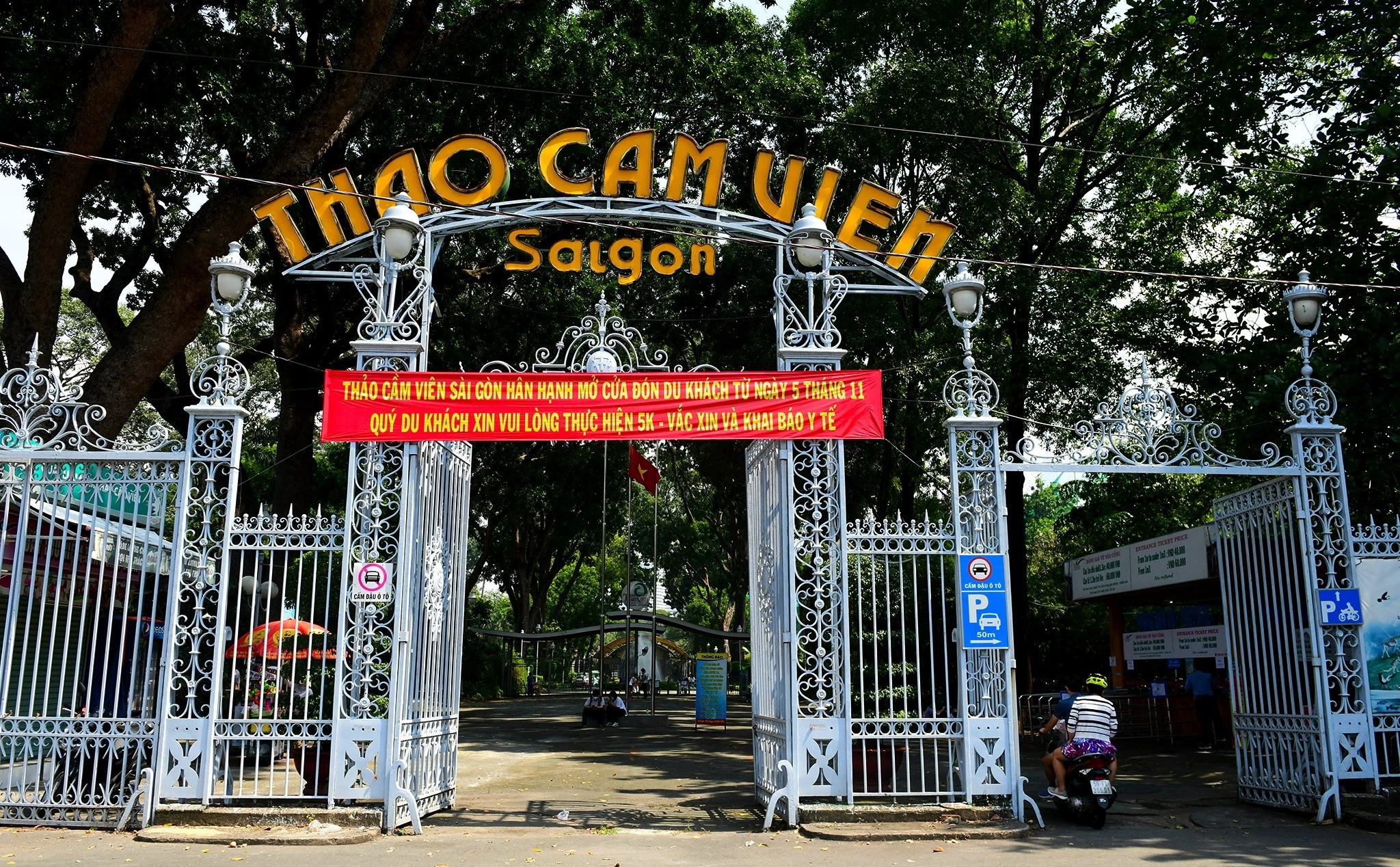 Review Thảo Cầm Viên Sài Gòn và những trải nghiệm hấp dẫn