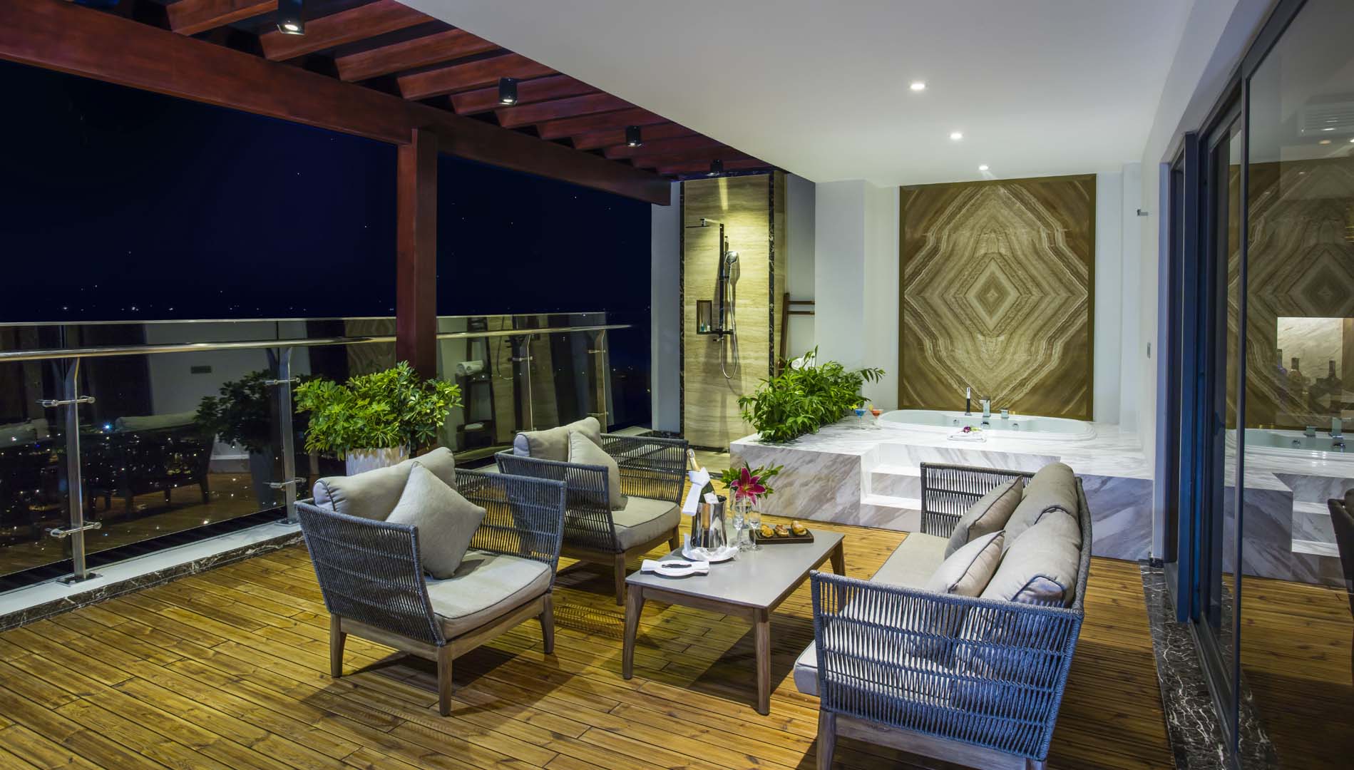 Duyên Hà Resort Cam Ranh - Phong cách châu Âu độc đáo