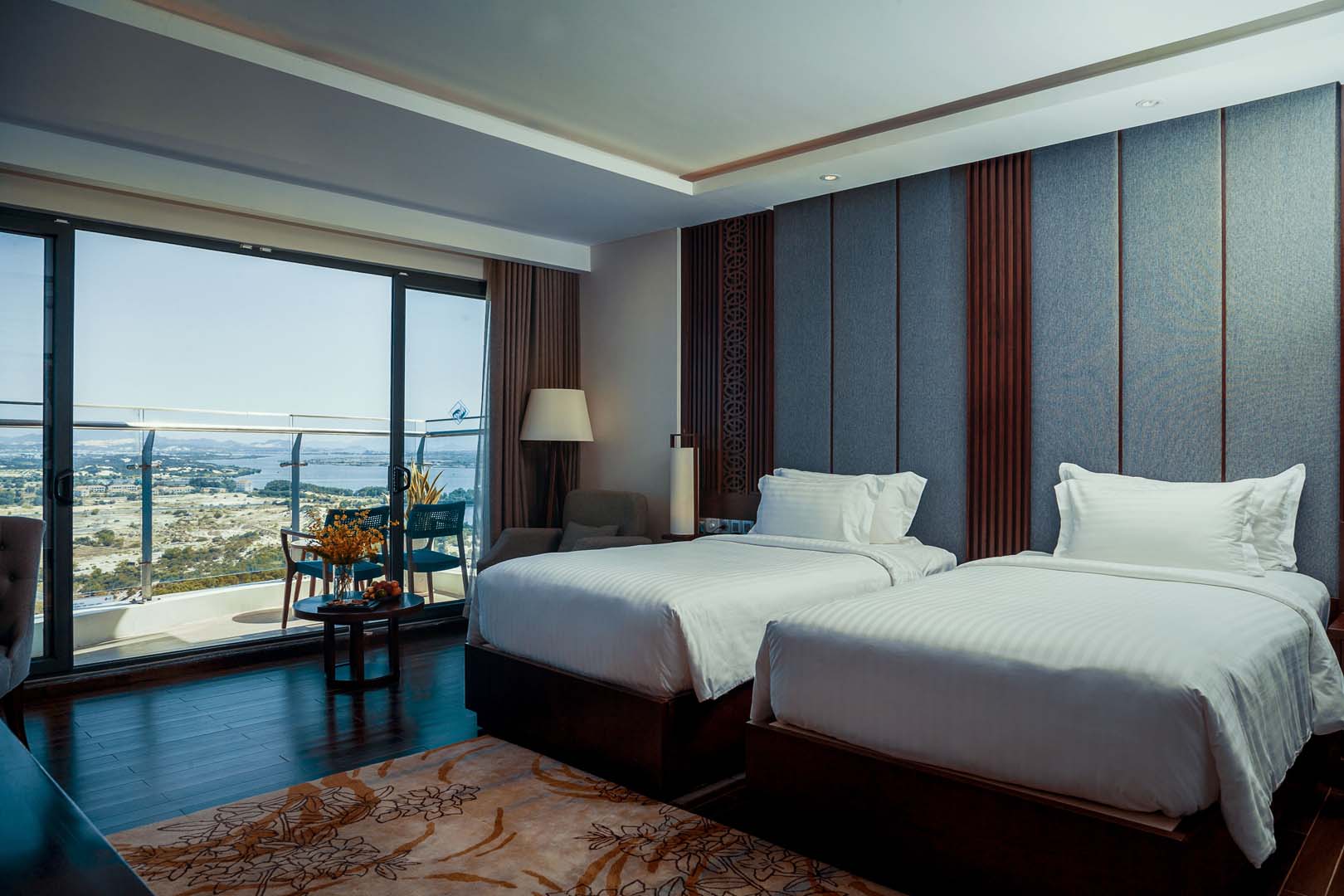 Duyên Hà Resort Cam Ranh - Phong cách châu Âu độc đáo