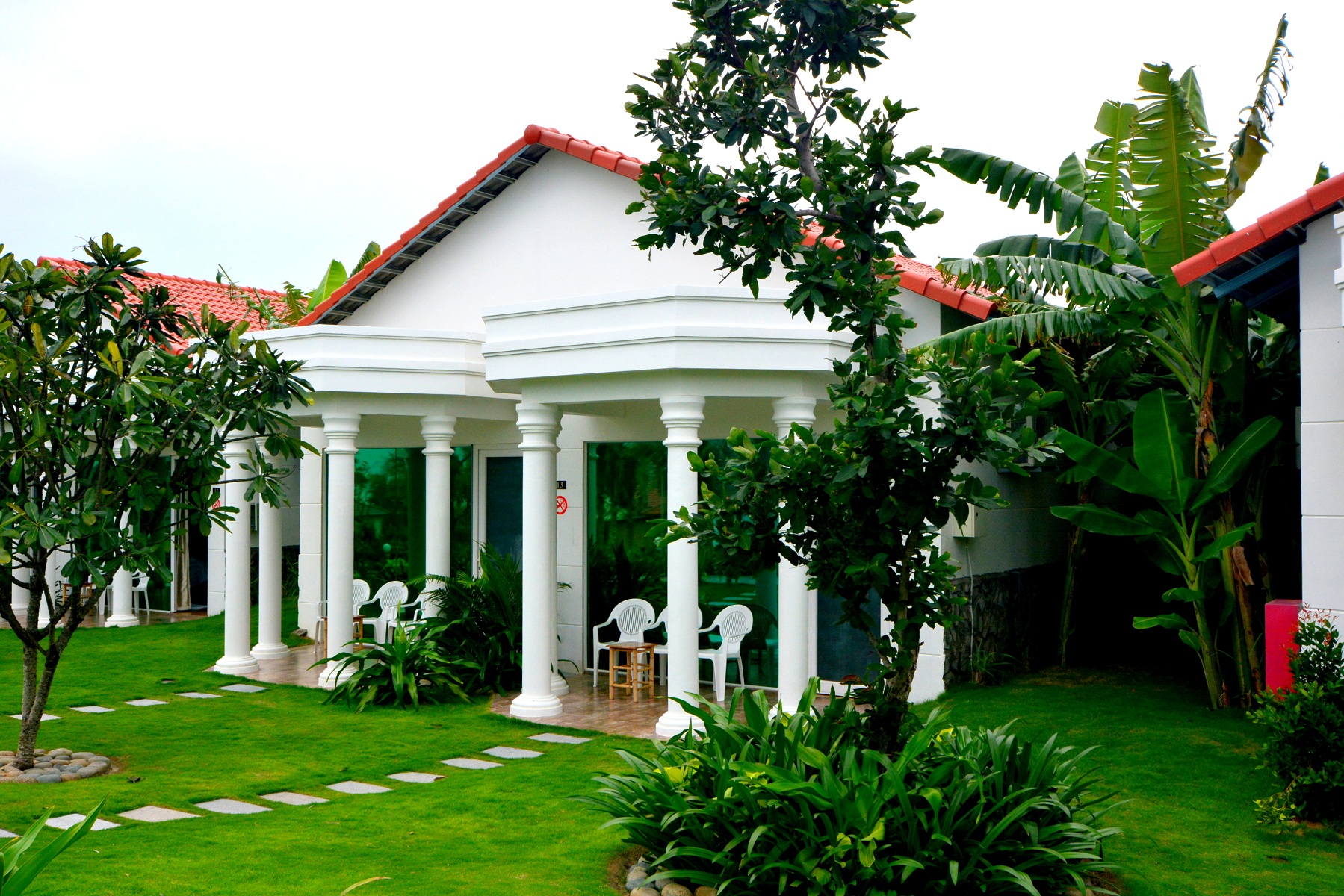 golden peak resort spa 8