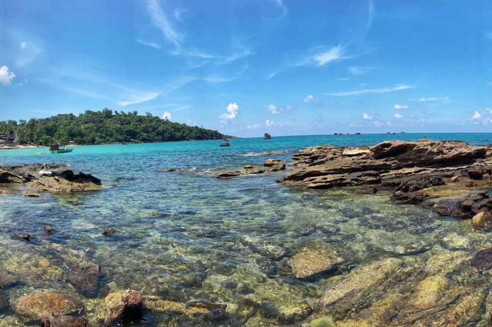 lan ngam san ho phu quoc 8