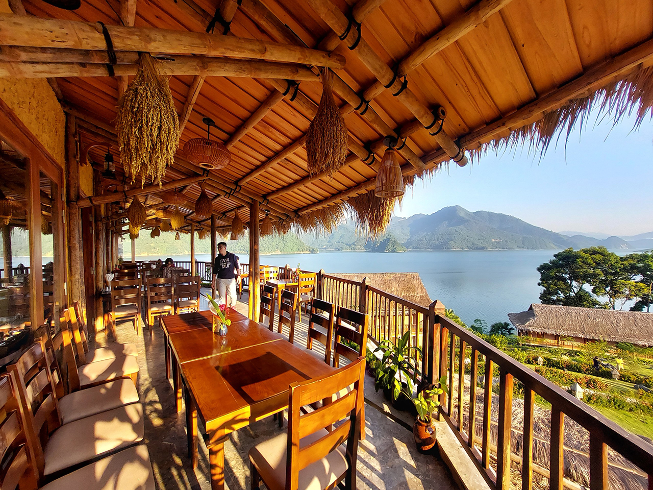 Mai Châu Hideaway Resort - Chốn Dừng Chân Cho Những Ngày Mệt Mỏi
