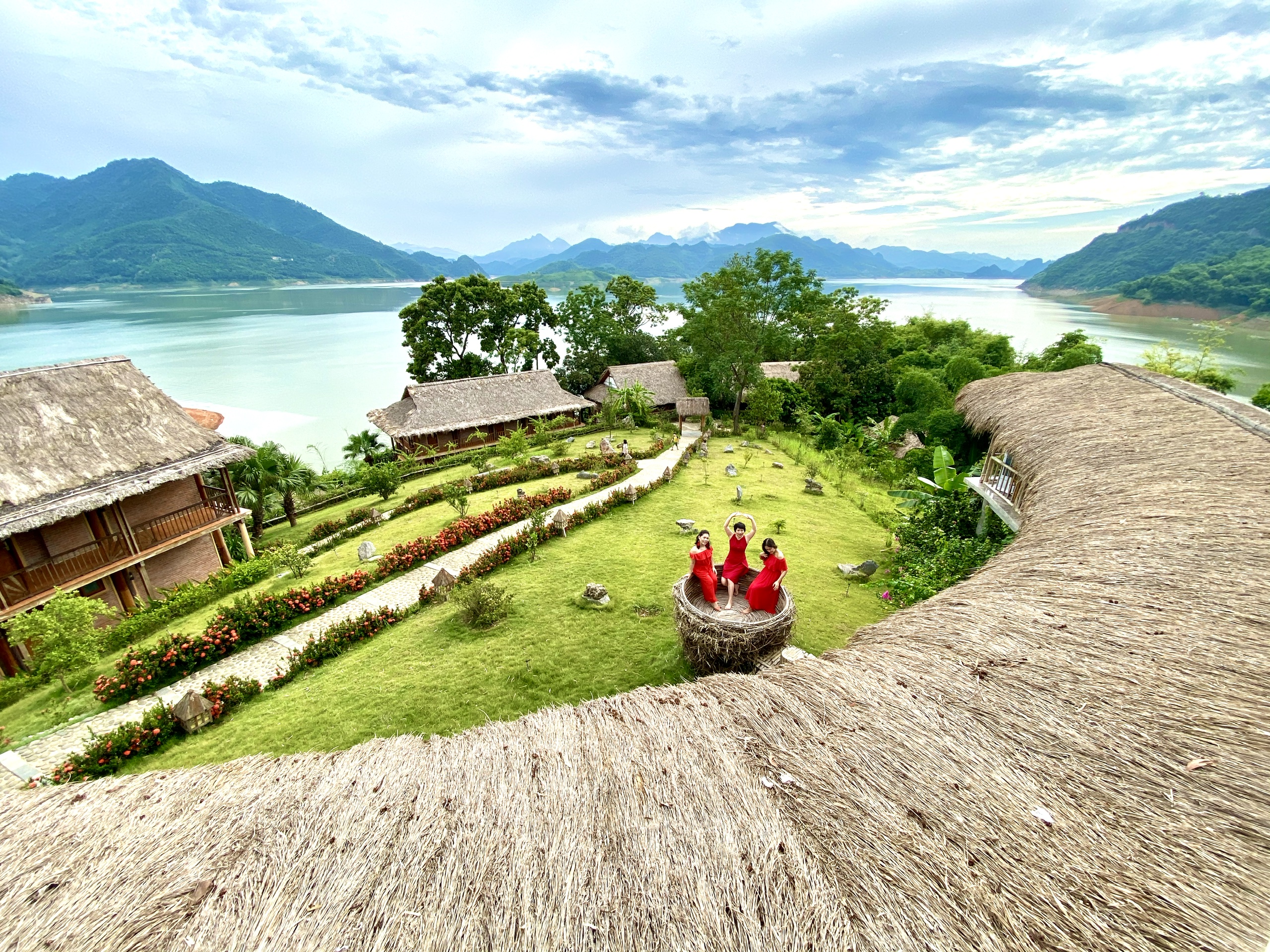 Mai Châu Hideaway Resort - Chốn Dừng Chân Cho Những Ngày Mệt Mỏi