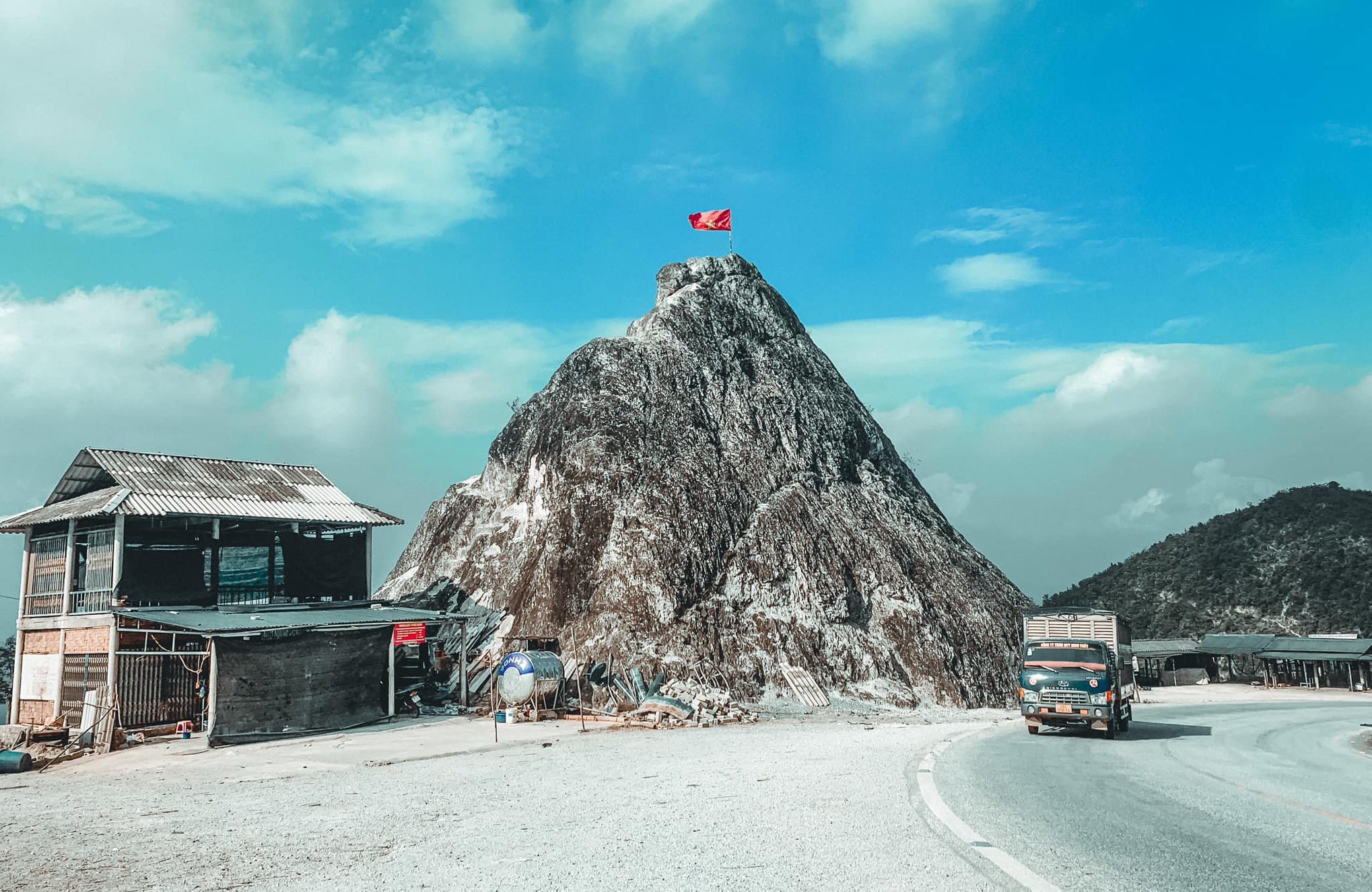 Mai Châu Sunrise Village - Mái nhà tranh mang dấu ấn cổ xưa