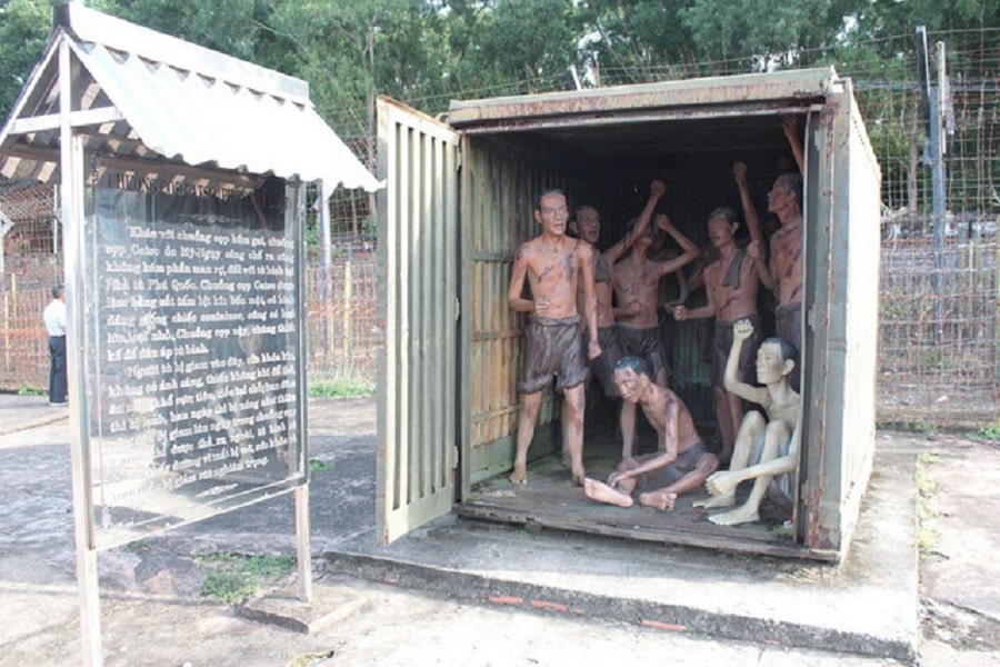 nha tu phu quoc 18