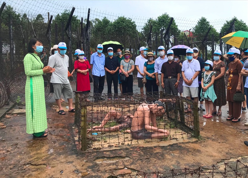nhà tù phú quốc
