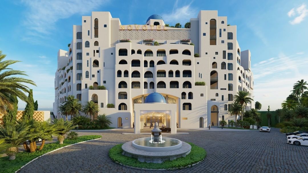 Novotel Mũi Né - Cung điện Disney dọc bờ biển