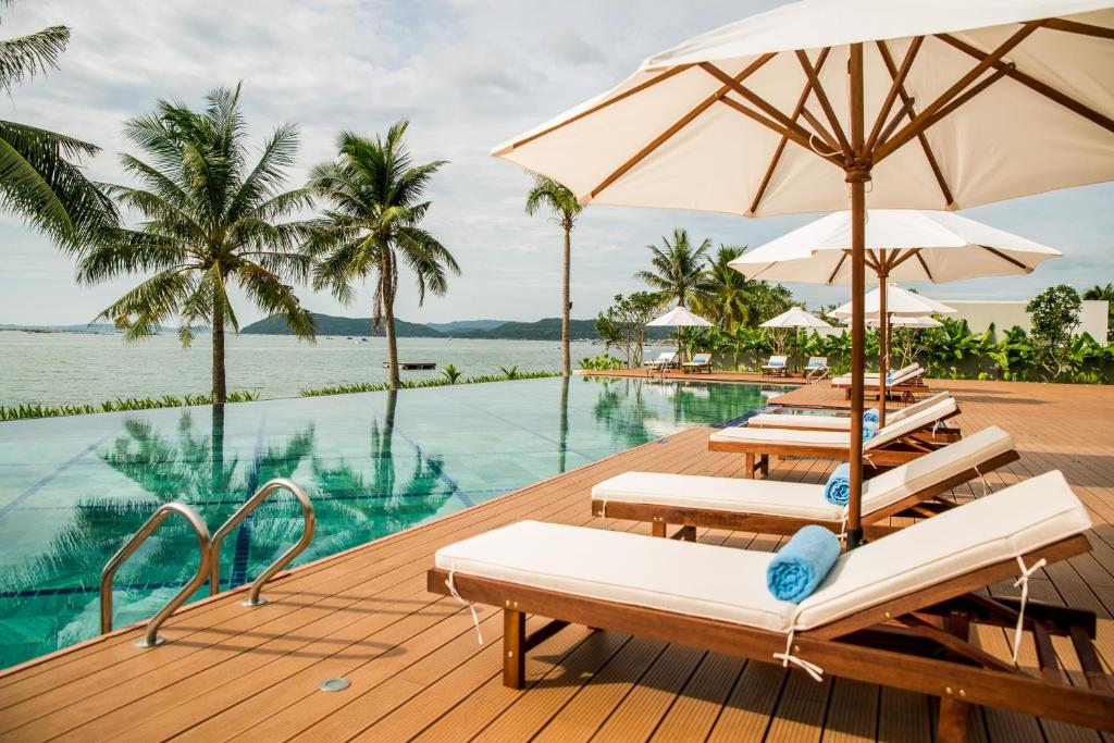 Top 10 Resort Phú Yên sát biển sang trọng chuẩn 4-5 sao