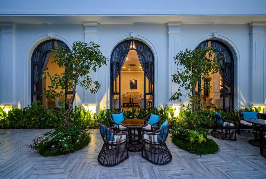 Seaside Boutique Resort Quy Nhơn - Vẻ đẹp tân cổ điển độc đáo