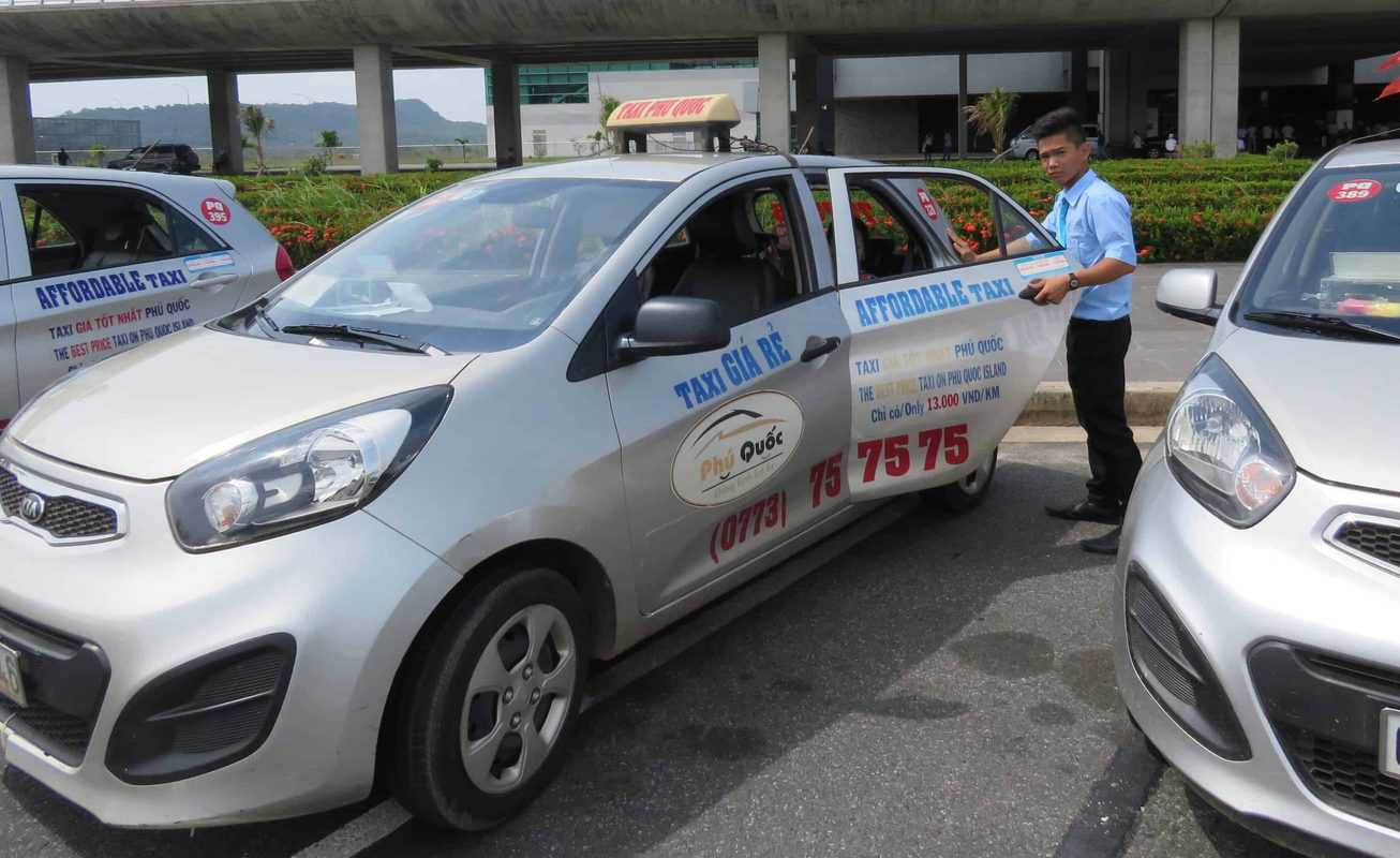 taxi phu quoc 9