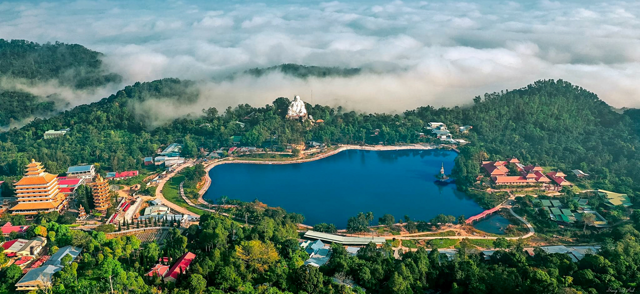Núi Cấm Tịnh Biên An Giang - Thất Sơn 7 núi ở An Giang