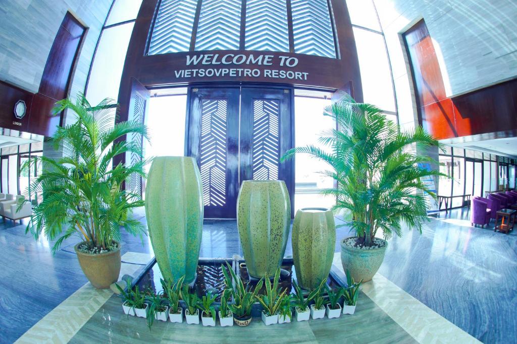 Vietsovpetro Resort - Vẻ đẹp ngọc ngà cạnh biển Hồ Tràm