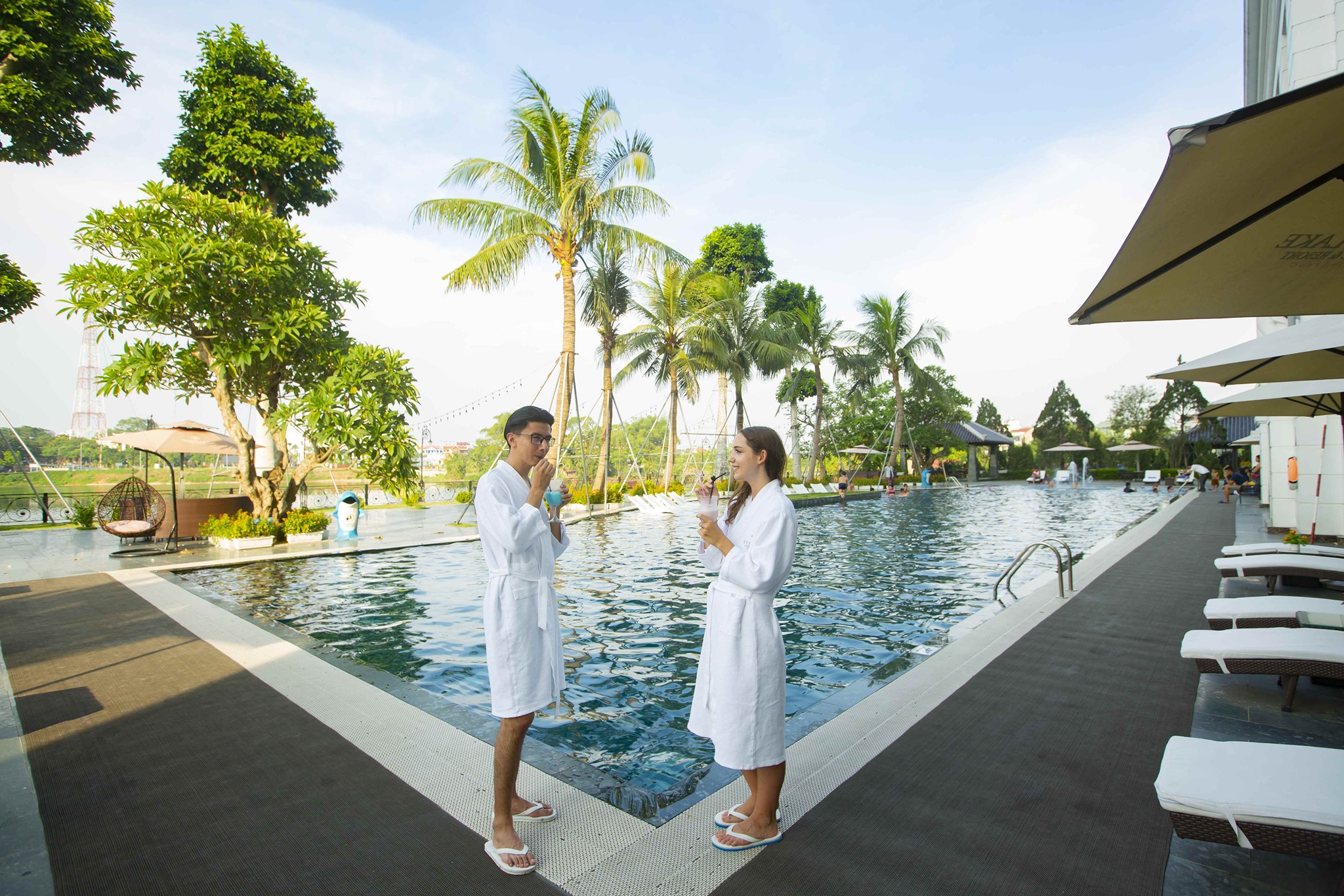 Westlake Hotel & Resort Vinh Phuc - Tòa lâu đài sang trọng