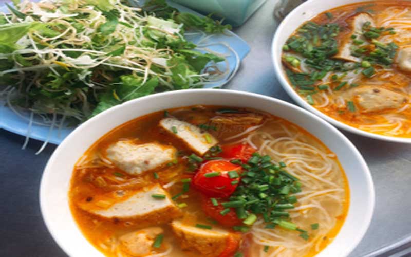 Bún cá Thuỳ - Top 10+ địa điểm ăn uống Quy Nhơn vẫn hot bao lâu nay