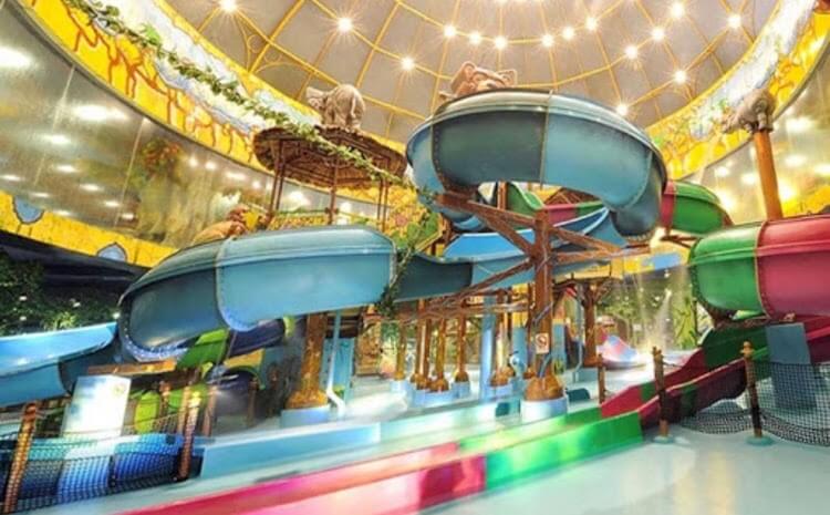 Vinpearlland Water Park Royal City - Những địa điểm vui chơi thú vị ở Hà Nội
