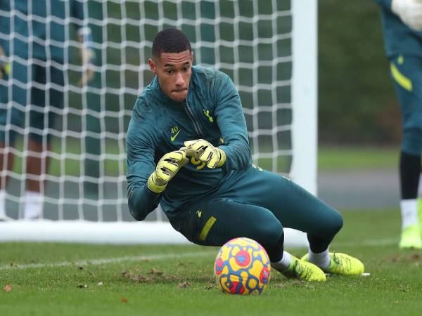 Thủ môn xuất sắc nhất của Tottenham hiện tại là ai?