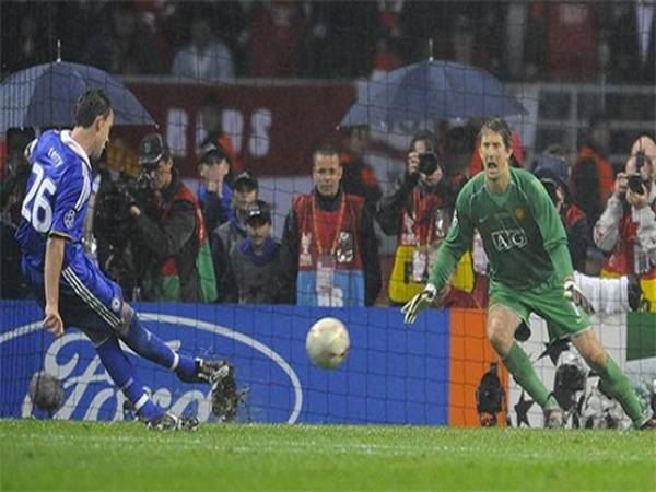 Đá luân lưu là gì? Luật đá phạt sút luân lưu theo FIFA