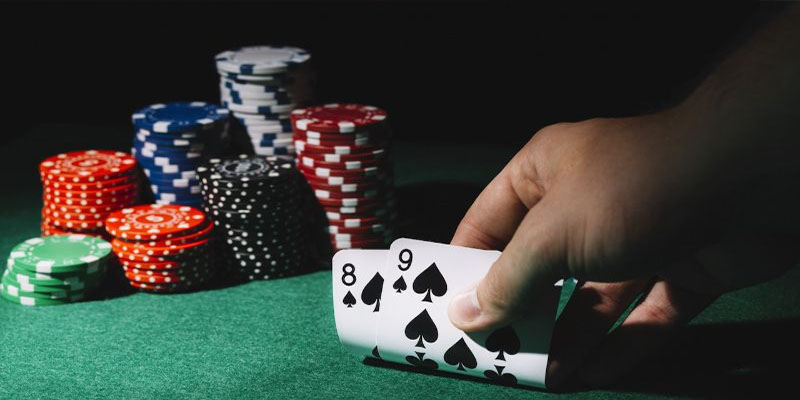 Check-raise là gì? Lý do nên check-raise trong poker