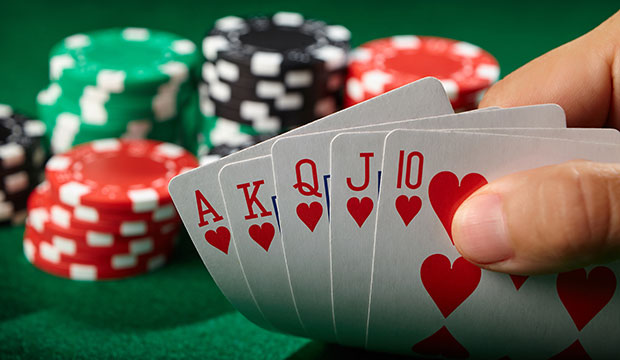 Luật chơi Poker cơ bản mà người chơi cần biết