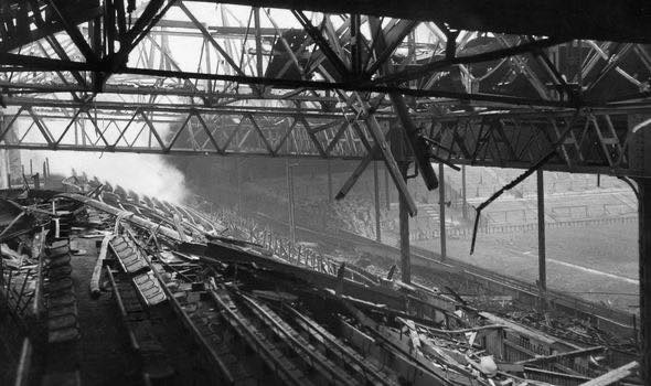 Old Trafford sau Thế chiến thứ hai