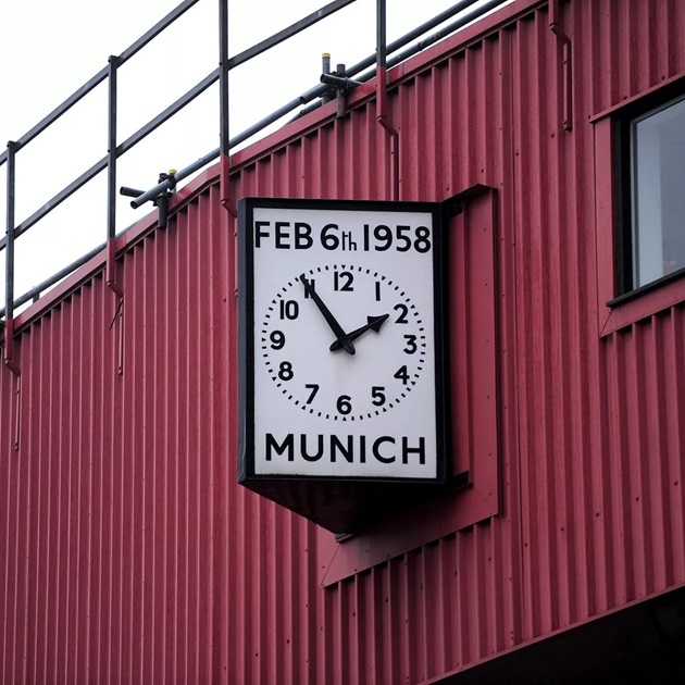 Tượng các huyền thoại Manchester United